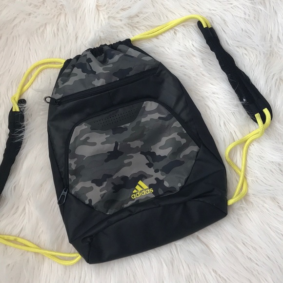 drawstring bag with padded straps
